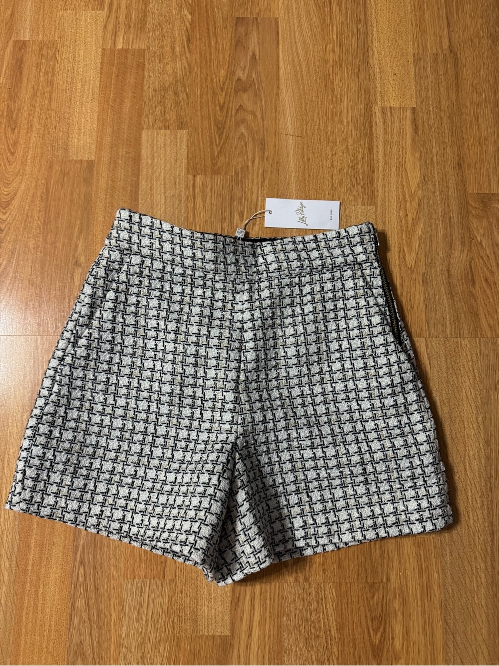 Lilly Pulitzer Sarissa Boucle Short Coconut Lurex Houndstooth Sz 2 Women's NWT
